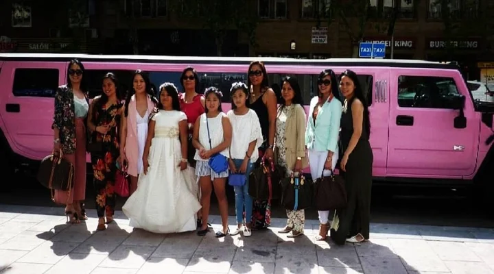 Limusina para comuniones en Barcelona - LimoluxBCN